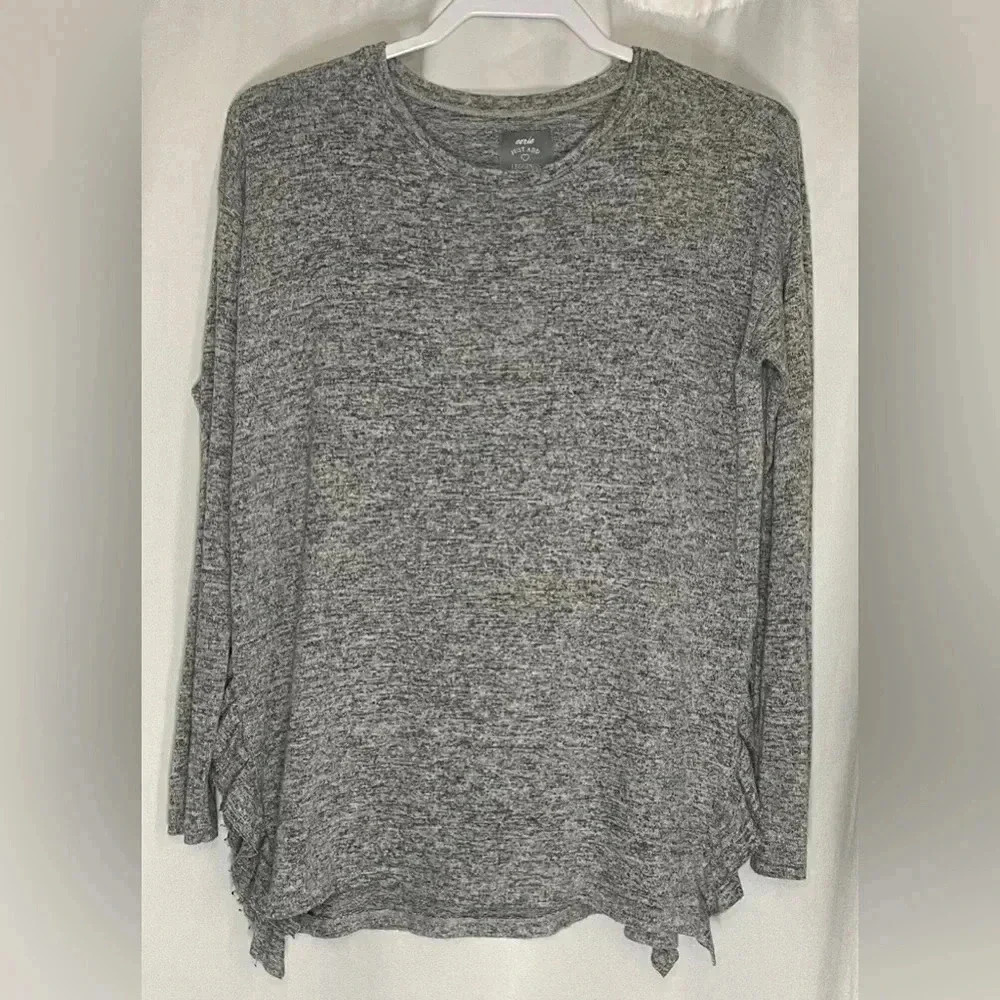 Aerie lightweight tunic